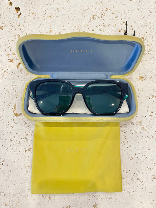 Gucci GG0960SA Sunglasses in Black/Green