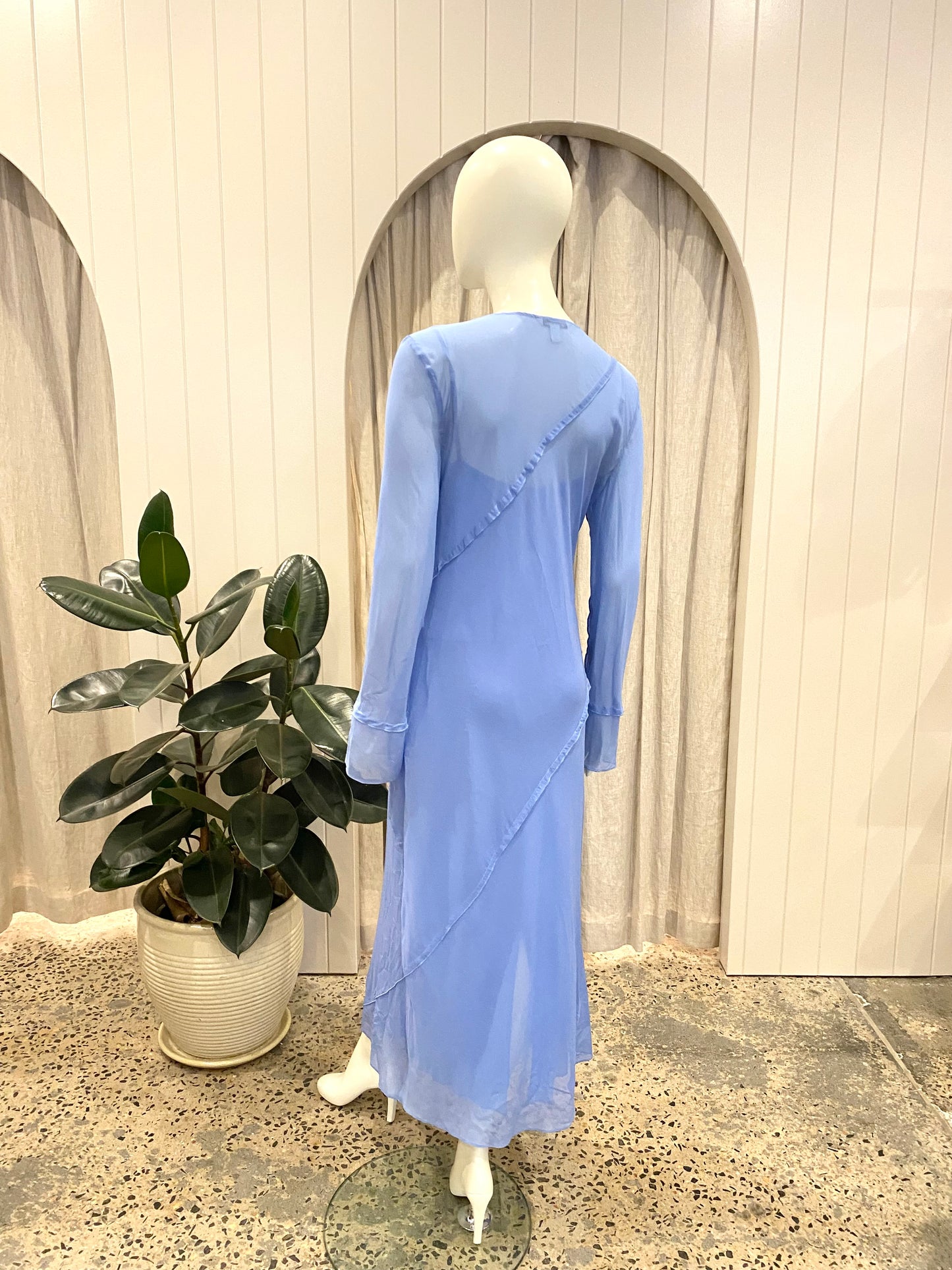 Country Road Silk Georgette Long Sleeve Midi Dress in Blue - Size 12