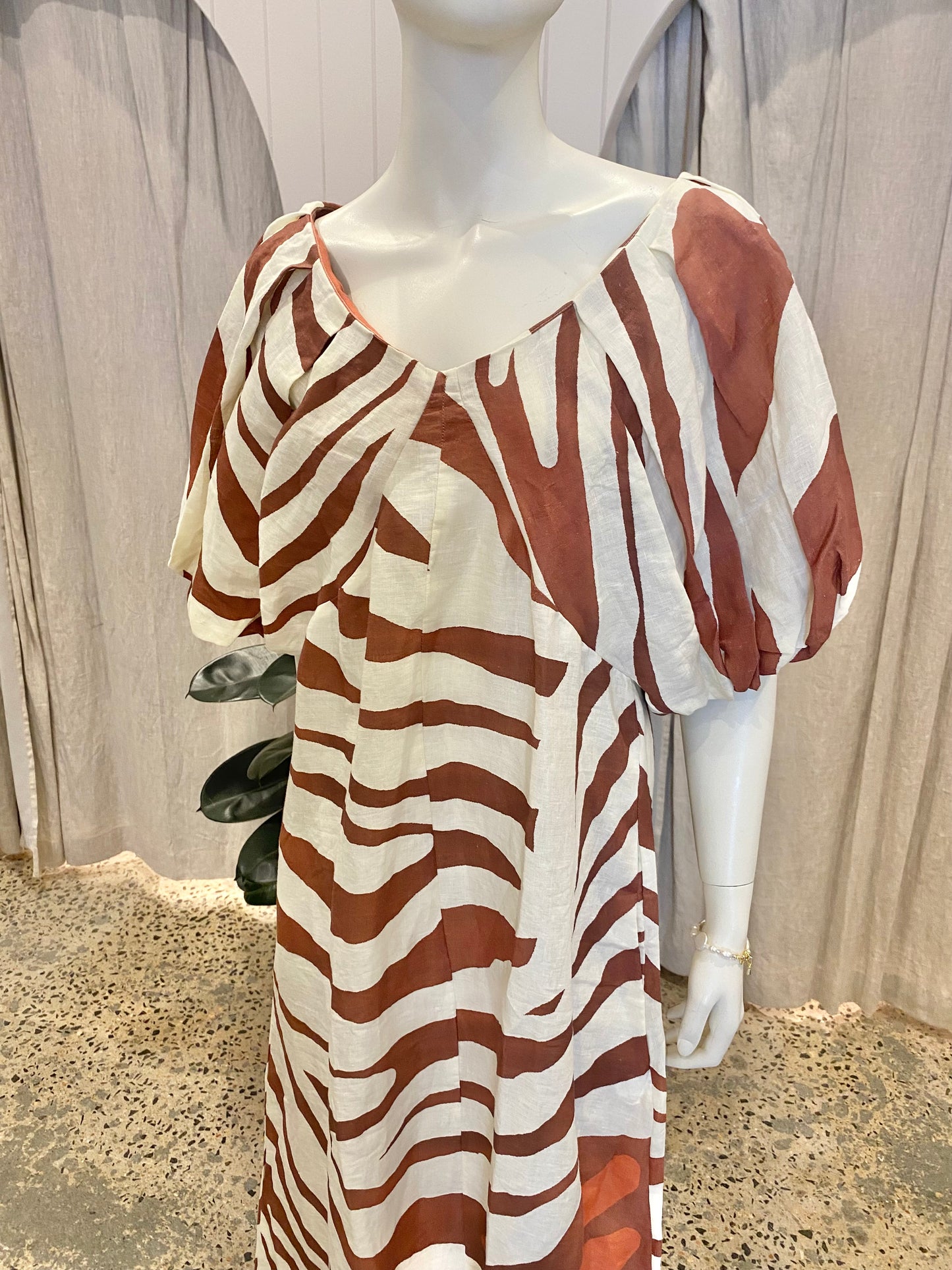 State Of Embrace 'Idyllic' Linen Dress - Size 14