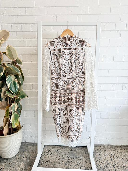 Ministry of Style White Mania Lace Dress - Size 8
