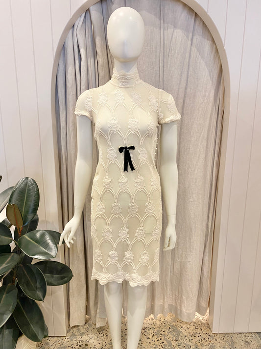 Moss and Spy Lace Dress - Size 8