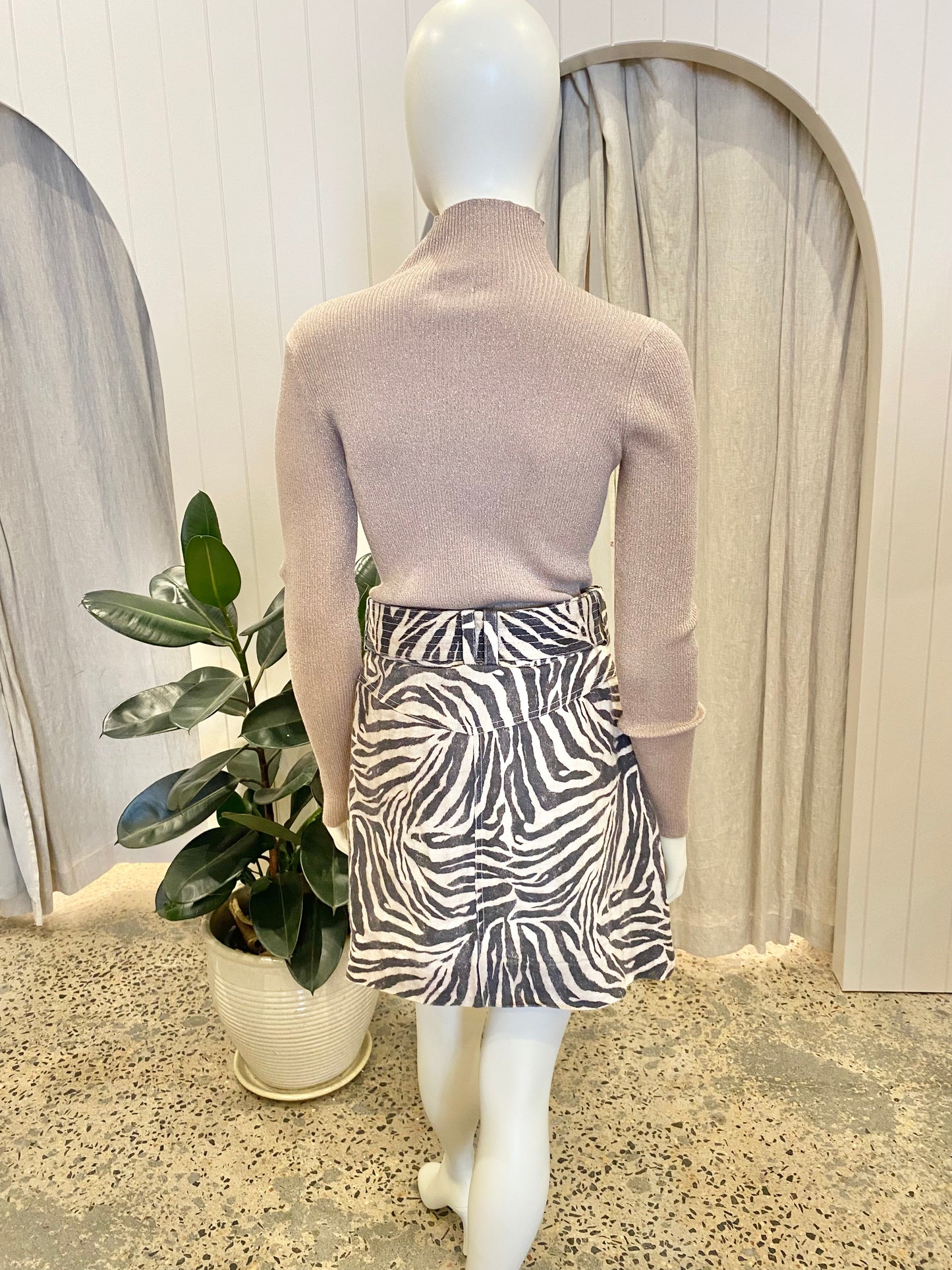 Zimmermann Zeba Print Linen Mini Skirt - Size 1 (8/10)