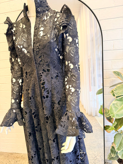 Leo Lin 'Aliyah' Butterfly Sleeve Lace Dress - Size 8