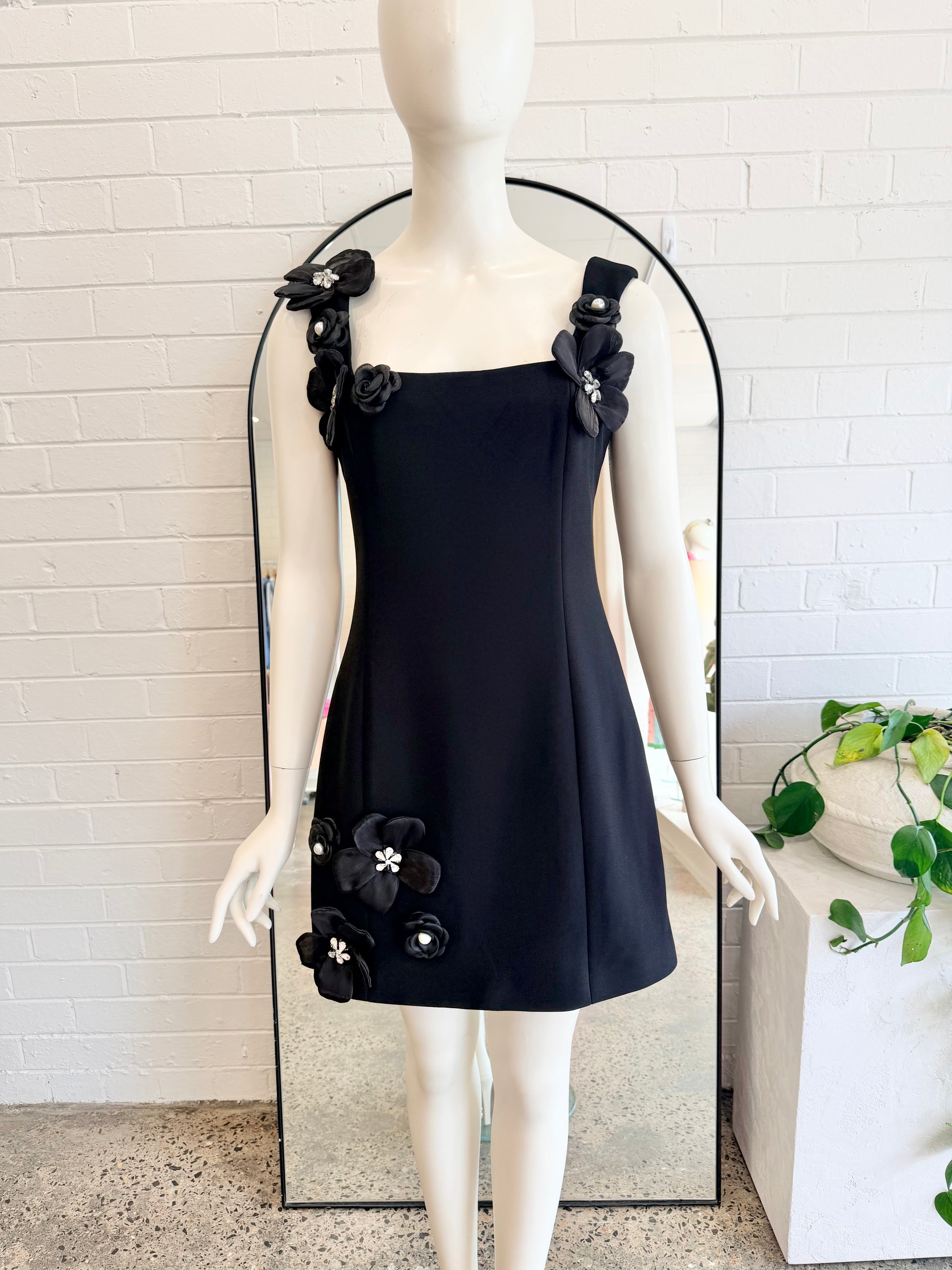 Elliatt Black Trompe 3D Floral Mini Dress - Size L (12) - Pre-Loved Geelong