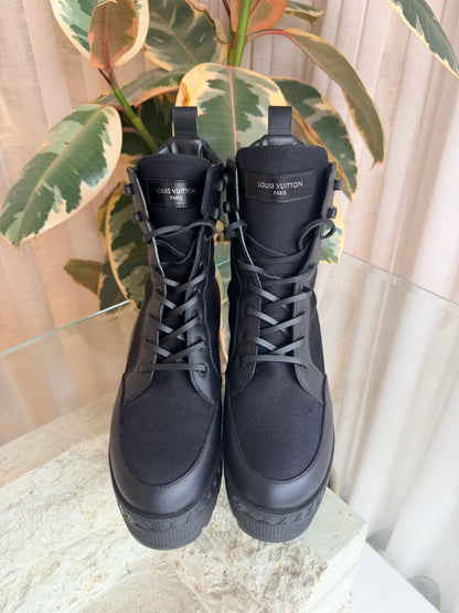 Louis Vuitton Laureate Platform Desert Boot - Size 37