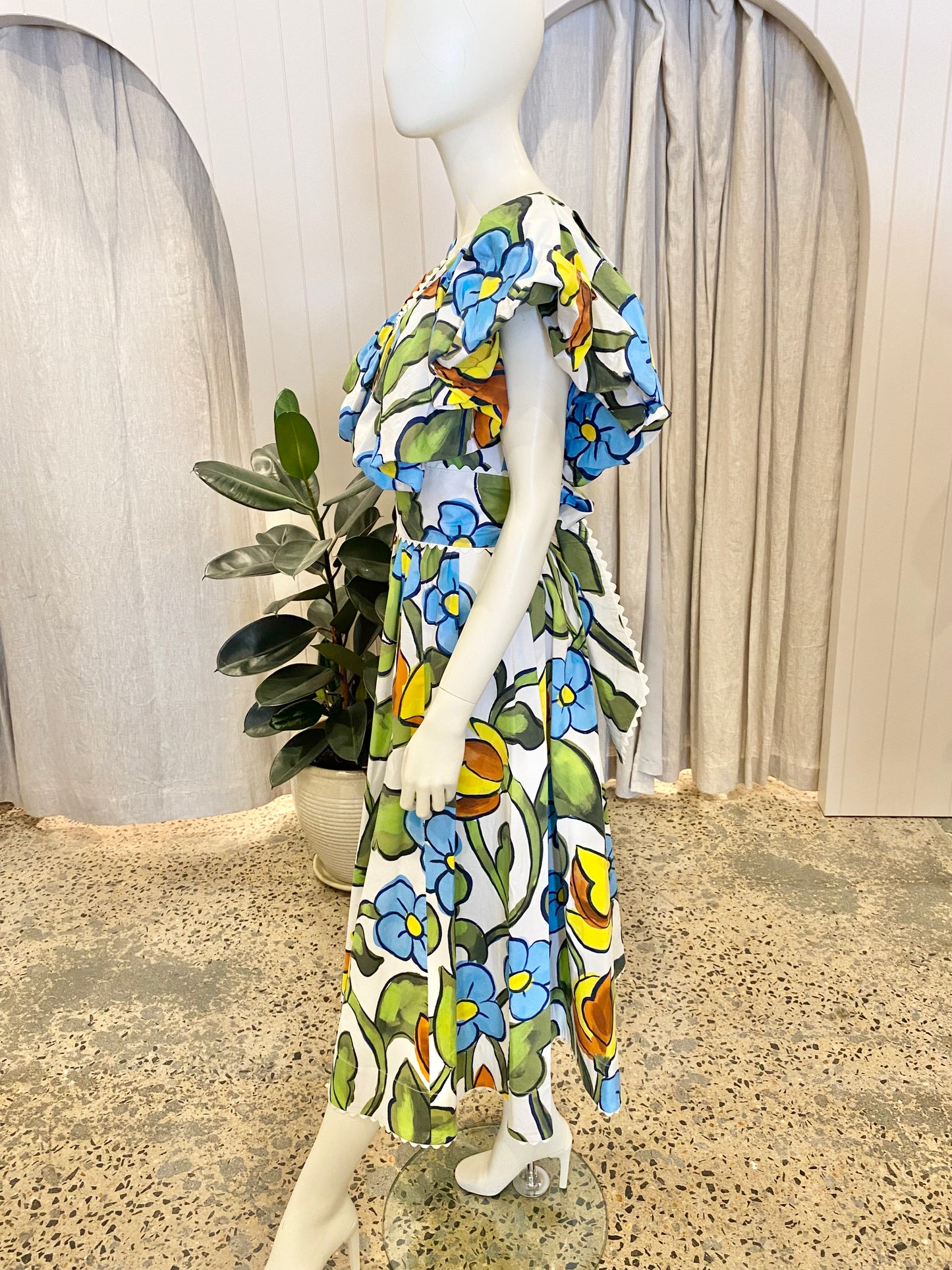 Binny The Front Lawns Midi Dress - Size 10