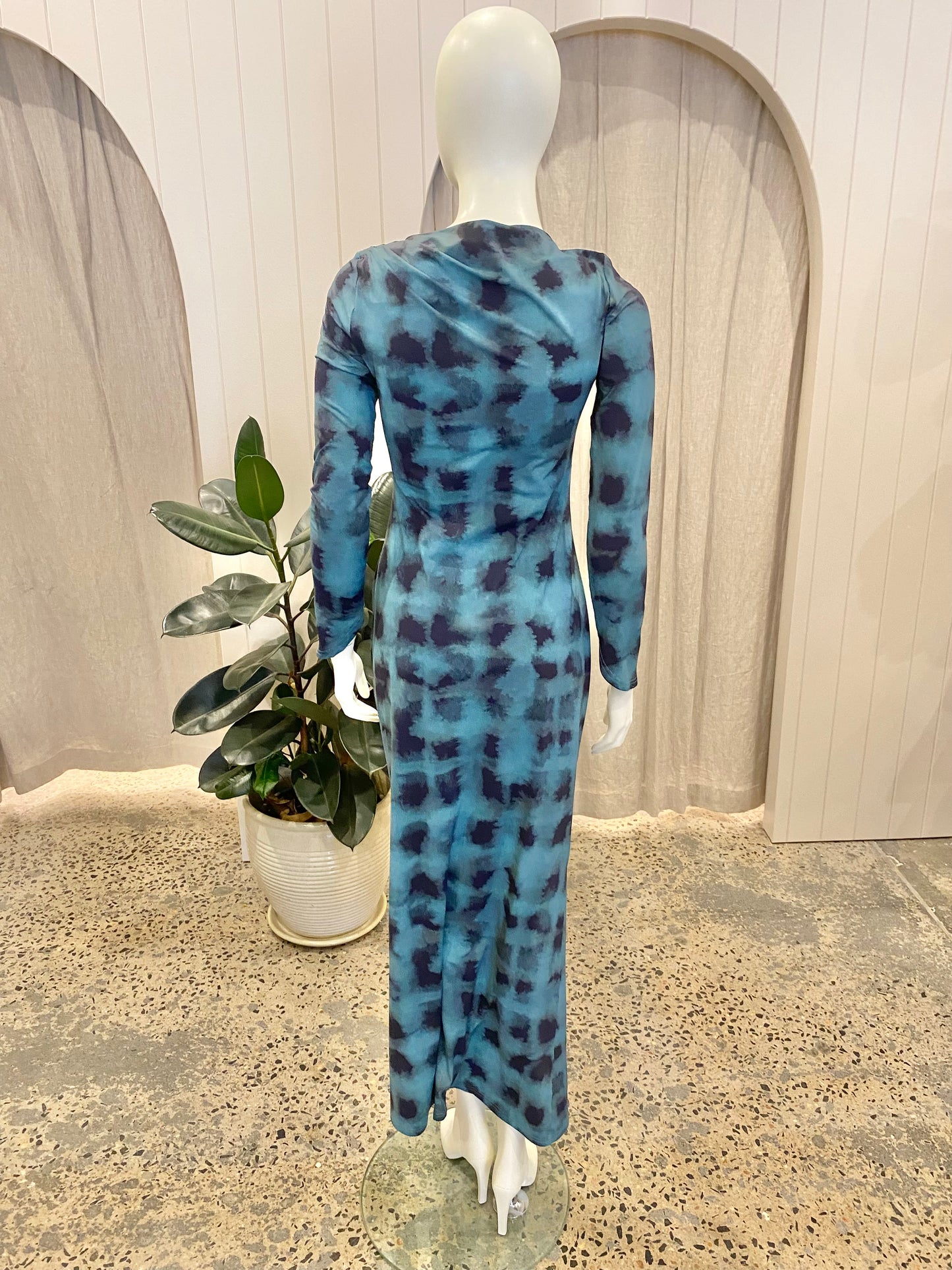 Suboo Shibori Long Sleeve Ruched Maxi Dress in Green - Size M (10/12)