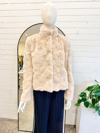 Review Oatmeal Sovereign Faux Fur Jacket - Size 10