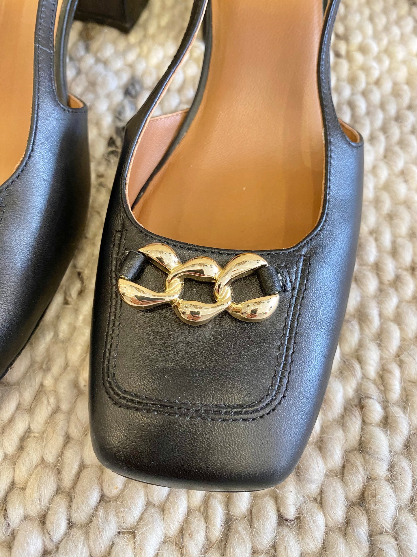 Maje 'Fedila' Pumps in Black - Size 39