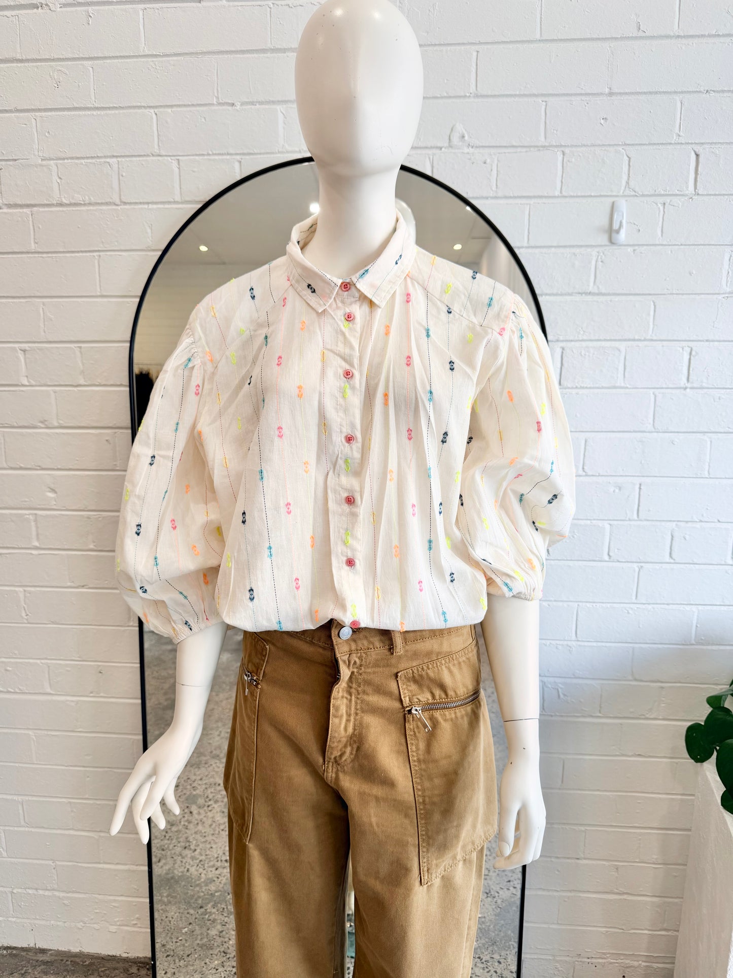 Lollys Laundy 'Heidi' Shirt in Cream - Size XL (14)