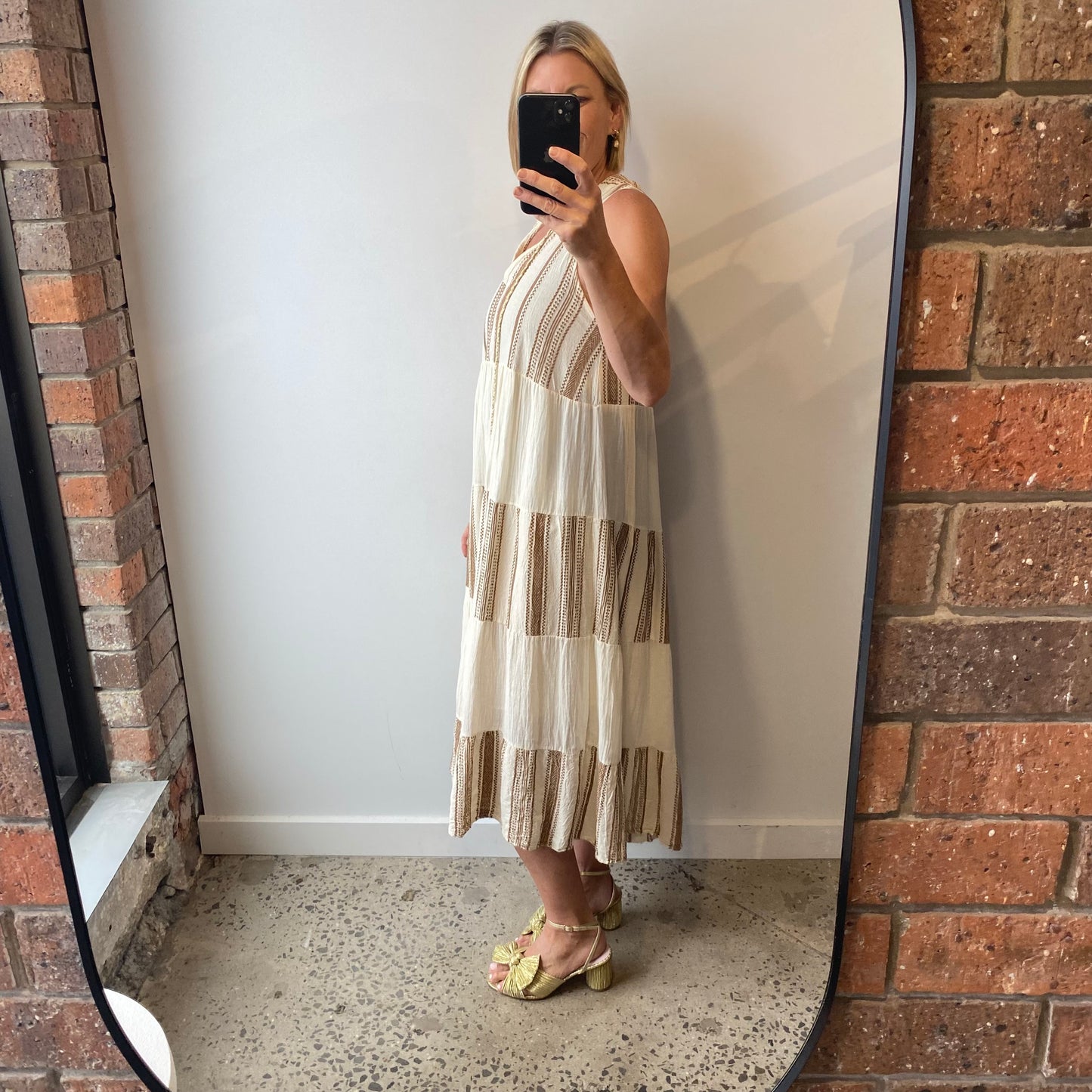 Made In Italy Tiered Cream Midi Dress - Size 10