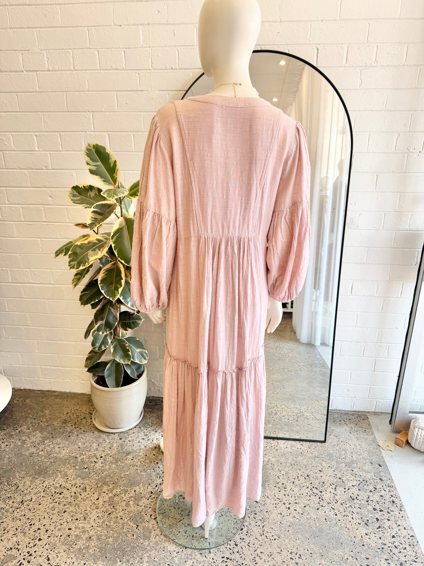 Pearl and Caviar Blush Cotton/Linen Blend Midi Dress - Size M/L