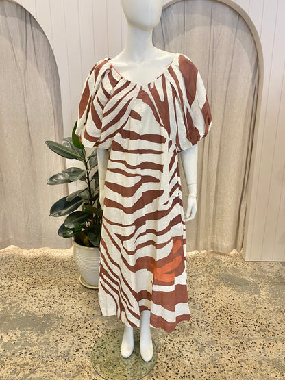 State Of Embrace 'Idyllic' Linen Dress - Size 14