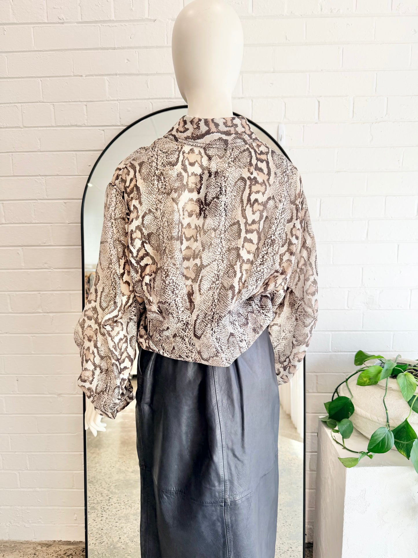 Aje Savana Murphie Shirt - Size 12 - Pre-Loved Geelong