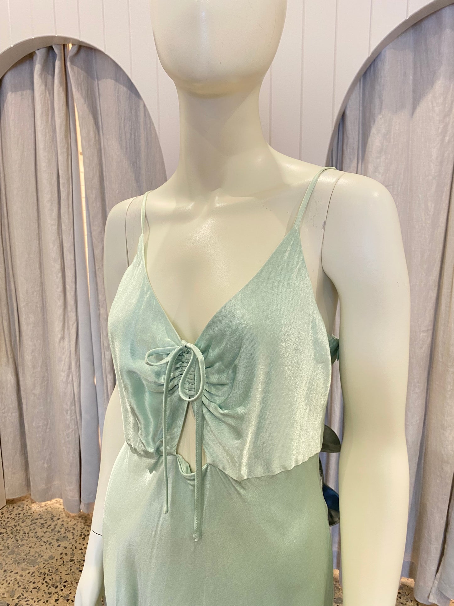 Shona Joy Jefferson Ruched Bias Midi Dress Mint - Size 14