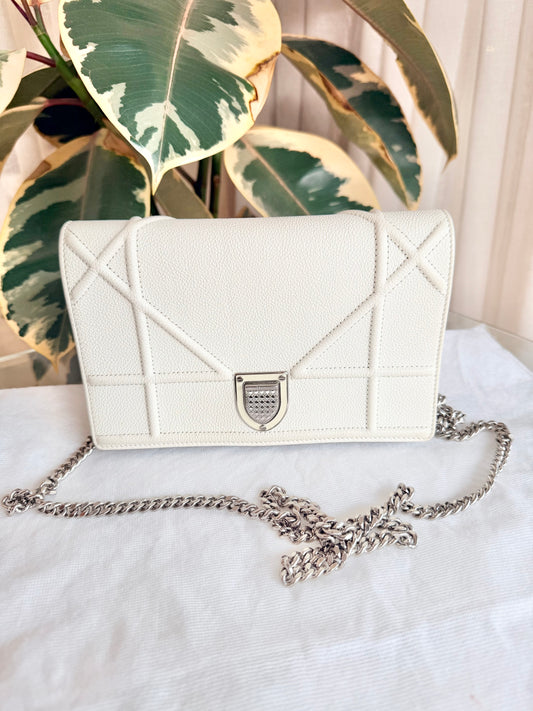 Christian Dior Ivory Diorama Wallet on Chain