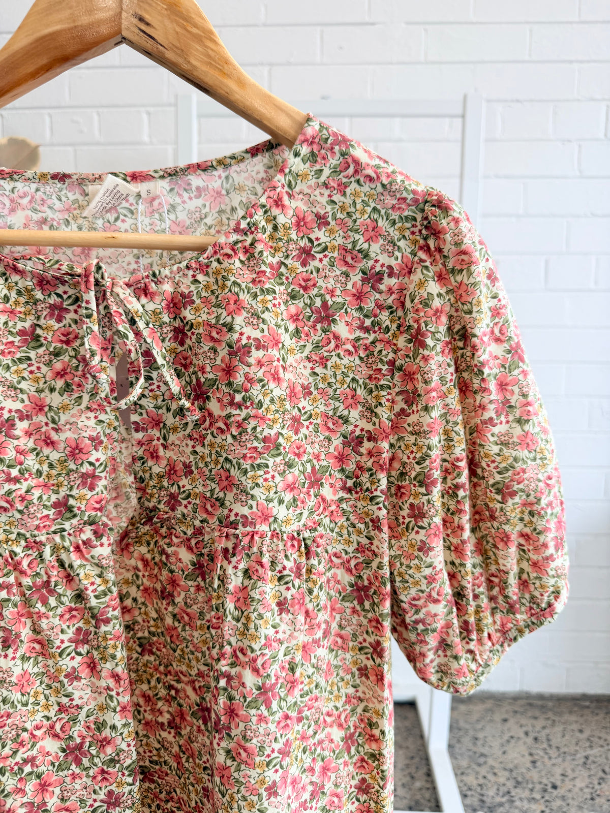Oak Meadow Pink Floral Blouse - Size S (8)