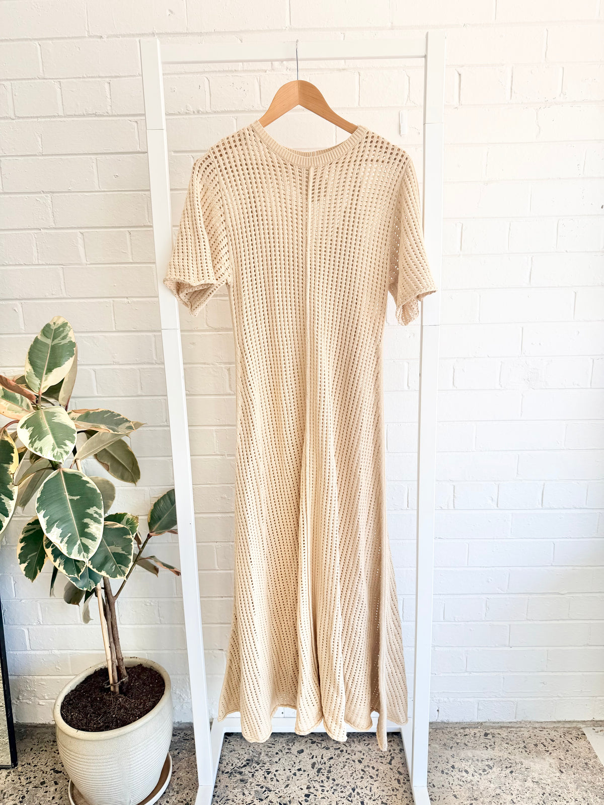 Dissh 'Ada' Crochet Maxi Dress in Biege - Size Large (12)