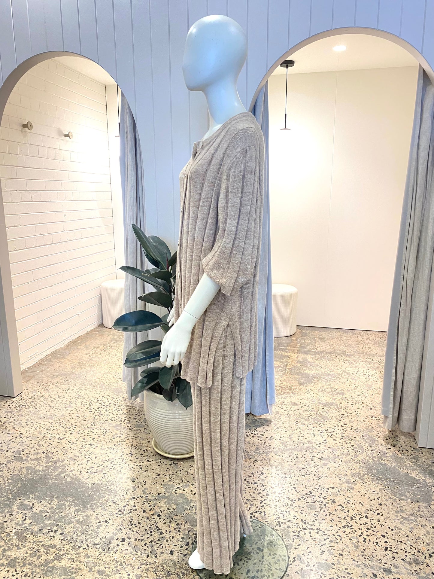 Dissh 'Jazz' Knit Set in Natural - Size 16