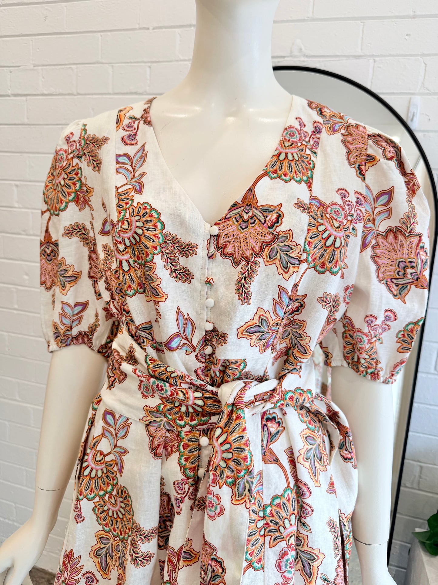 Zoe Kratzmann Cream Quota Mini Dress - Size 1 (8) - Pre-Loved Geelong