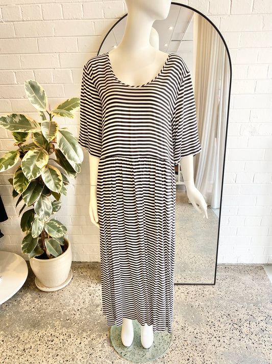 Elk Black and White Stripe Dea Dress BNWT - Size 16