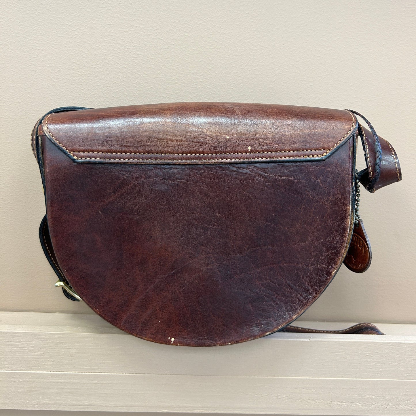 Oroton Vintage Leather Crossbody Bag