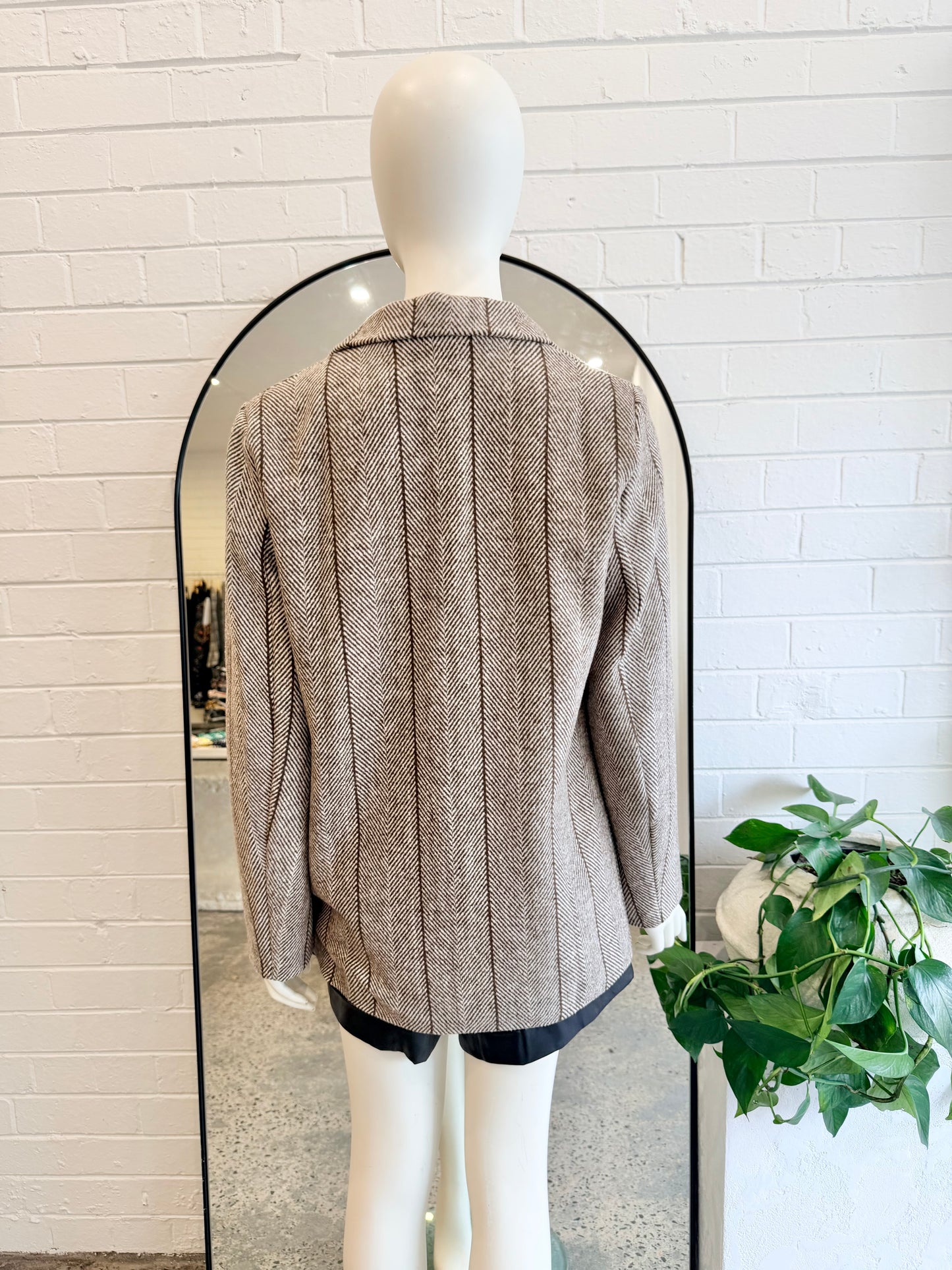 Urban Luxury Brown Wool Blend Herringbone Blazer - Size S (10)