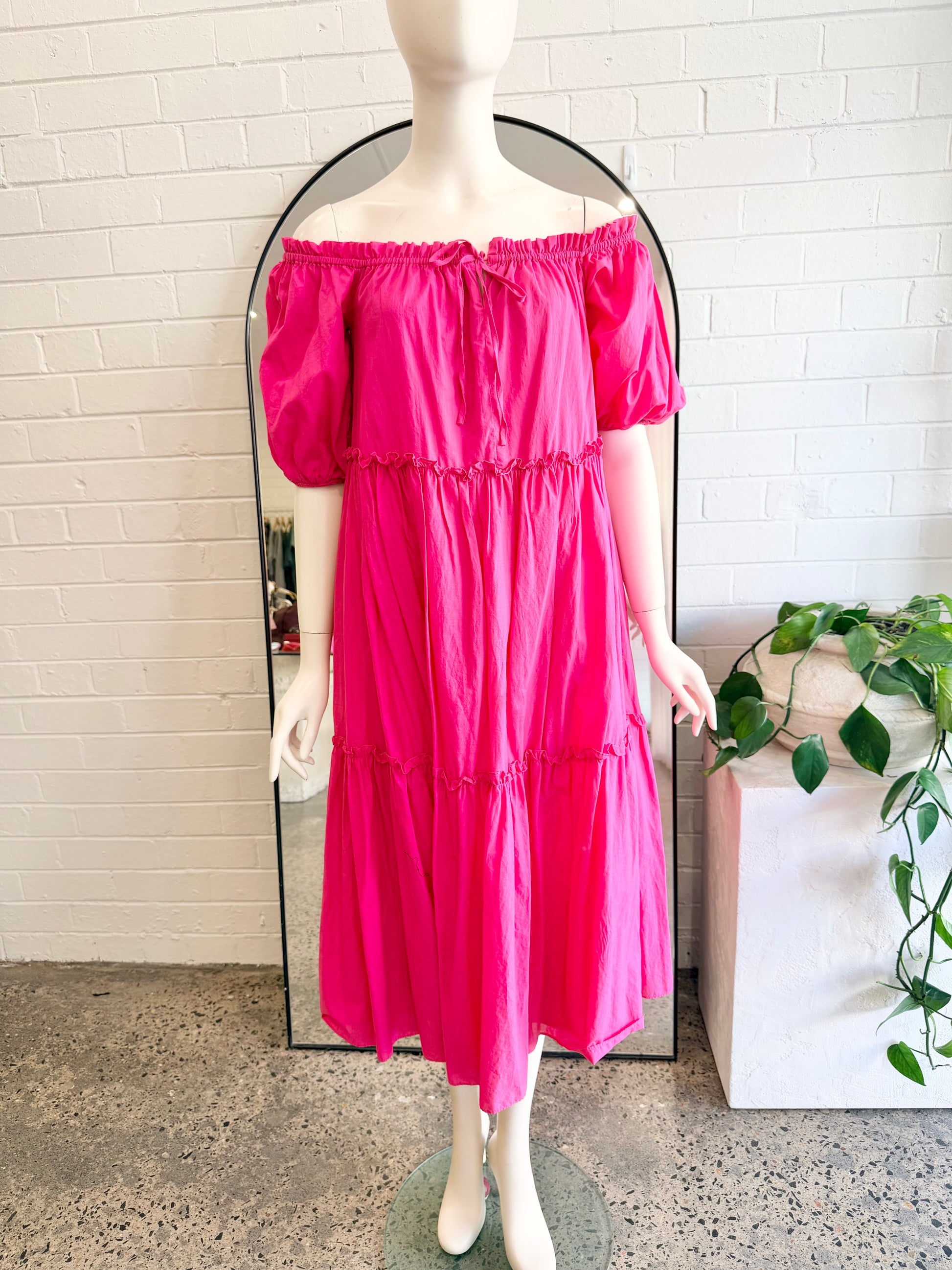 Steele Magenta Saffron Midi Dress - Size S (8 - 10) - Pre-Loved Geelong 1