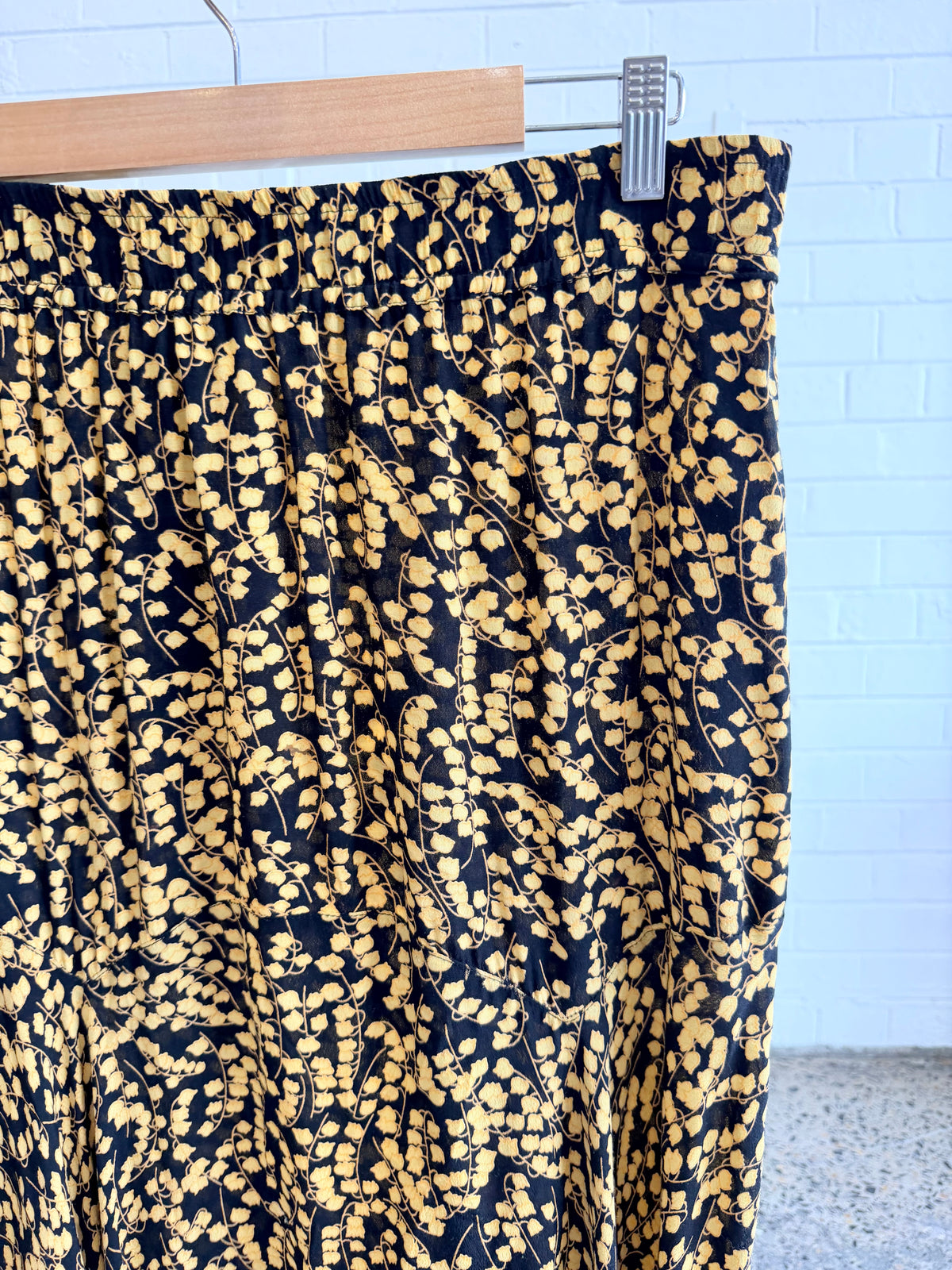 Ganni Goldstone Asymetric Floral Crepe Skirt - Size L (12)