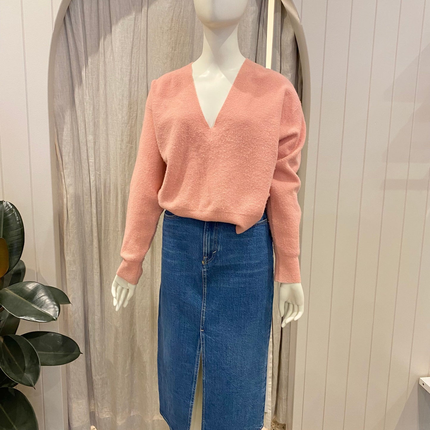 American Vintage Pink sweater - Size XS