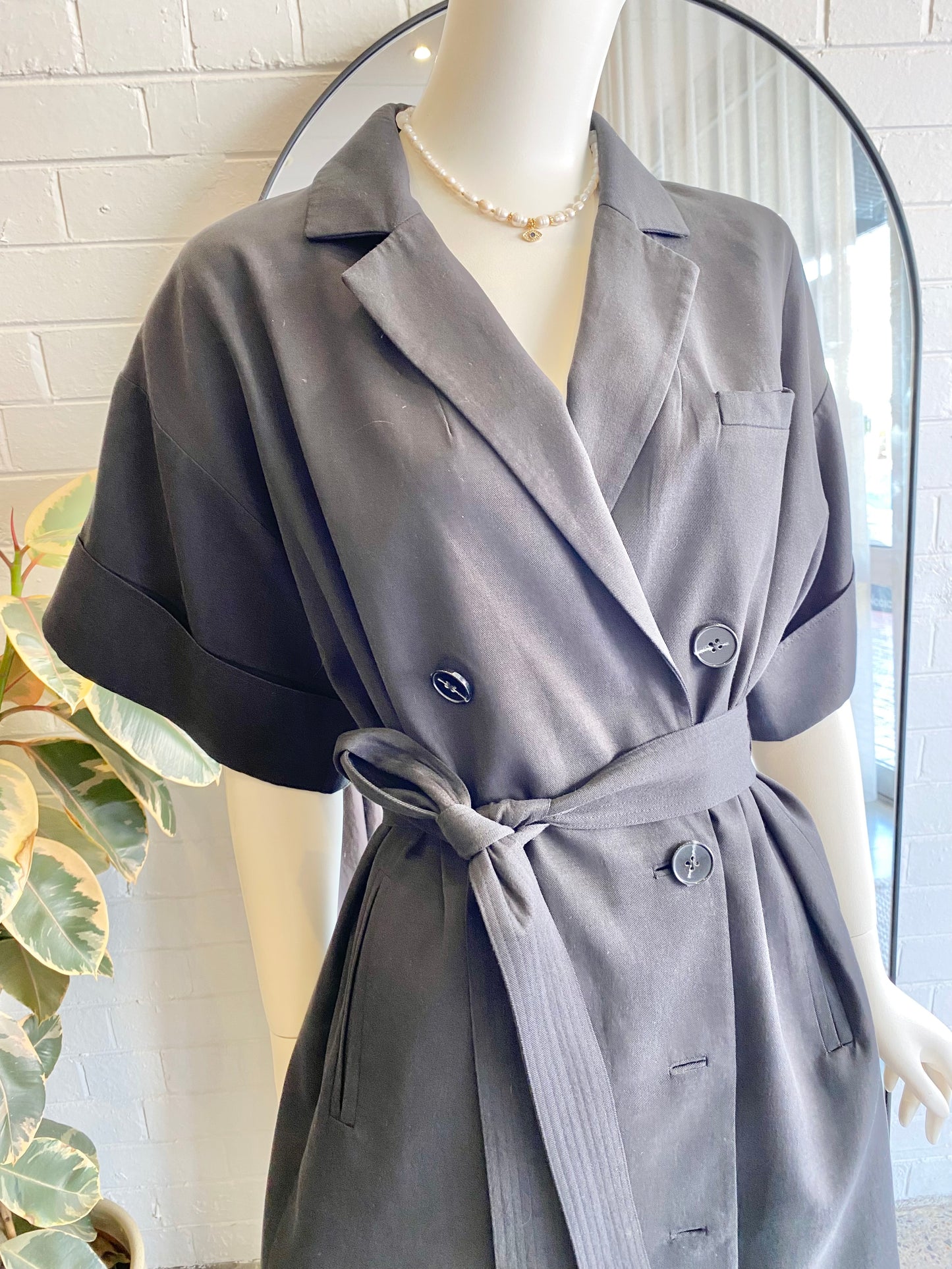 Shona Joy Black Double Breasted Short Sleeve Blazer Top/Dress - Size 10