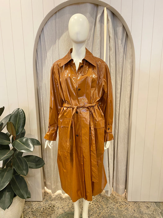 Oroton Wet Look Trench in Tan - Size L (12/14)