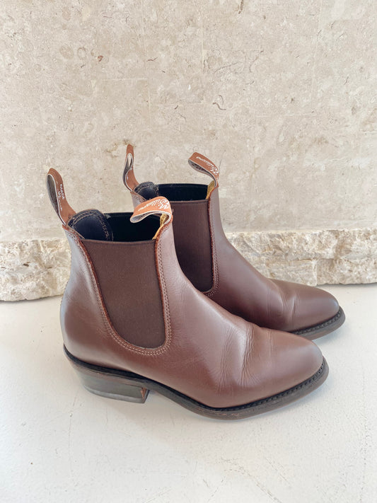 RM Williams Adelaide Boots in Brown - Size 6D