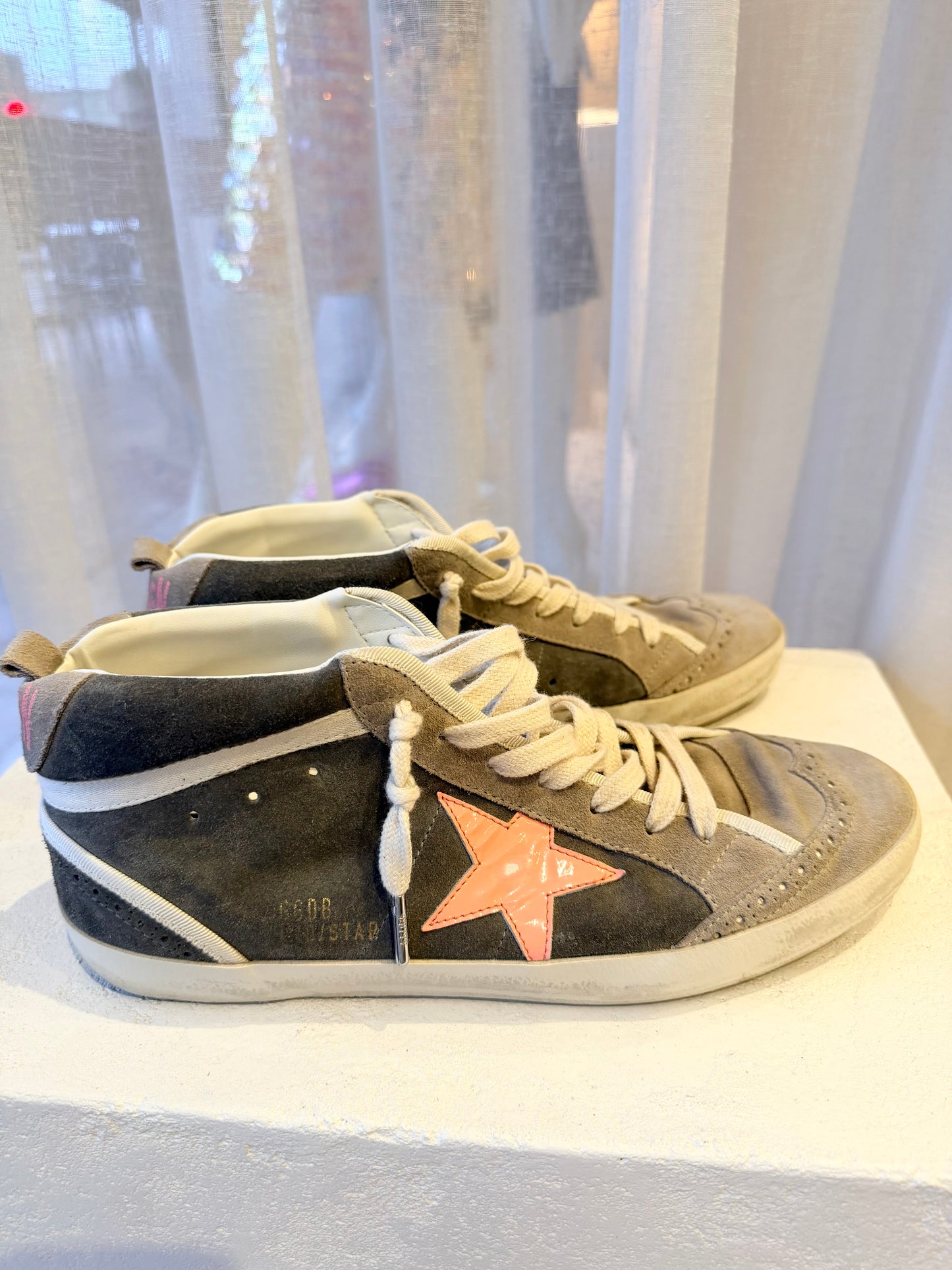Golden Goose Dove Superstar Penster Half Fox Sneakers - Size 42