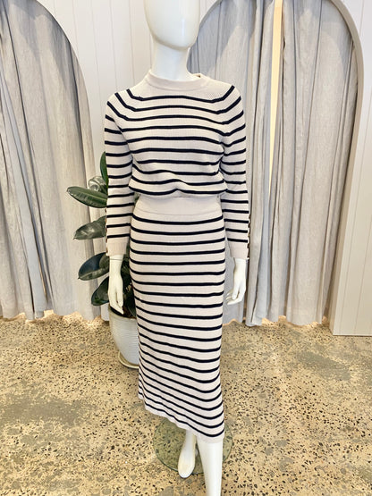 Sezane 'Sami' Striped Knit Jumper in Navy/Ecru - Size Small (8)