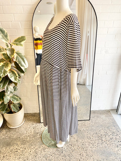 Elk Black and White Stripe Dea Dress BNWT - Size 16