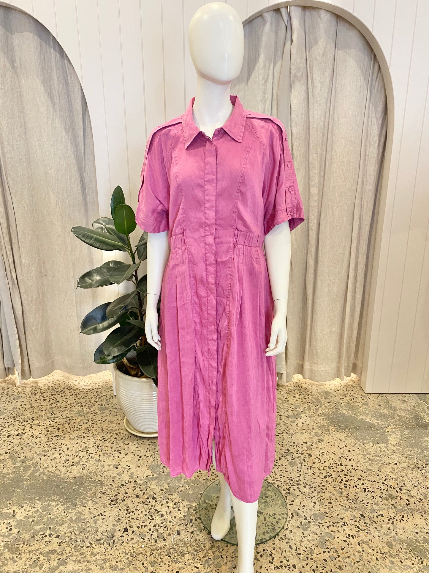Country Road Fuscia Button Down Midi Dress - Size 14