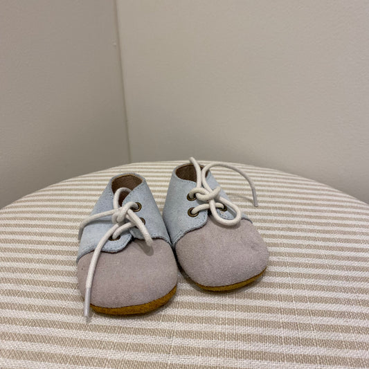 Fauv & Co. Suede booties - 0-6mth
