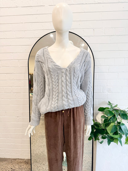 Viktoria and Woods Grey Oversized Cable Knit Jumper - Size 4 (12-14)