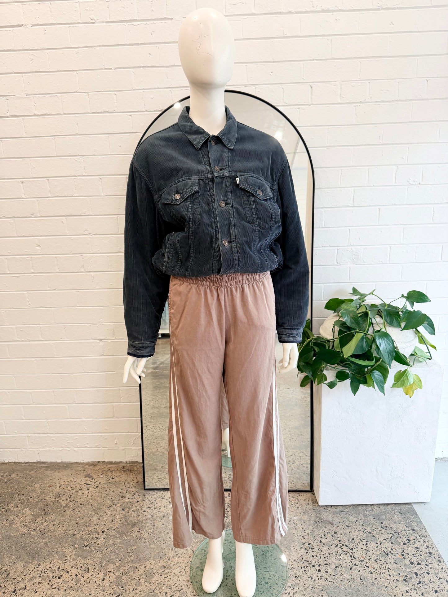 The Upside Mocha Juliet Pant - Size XS (6 - 8)