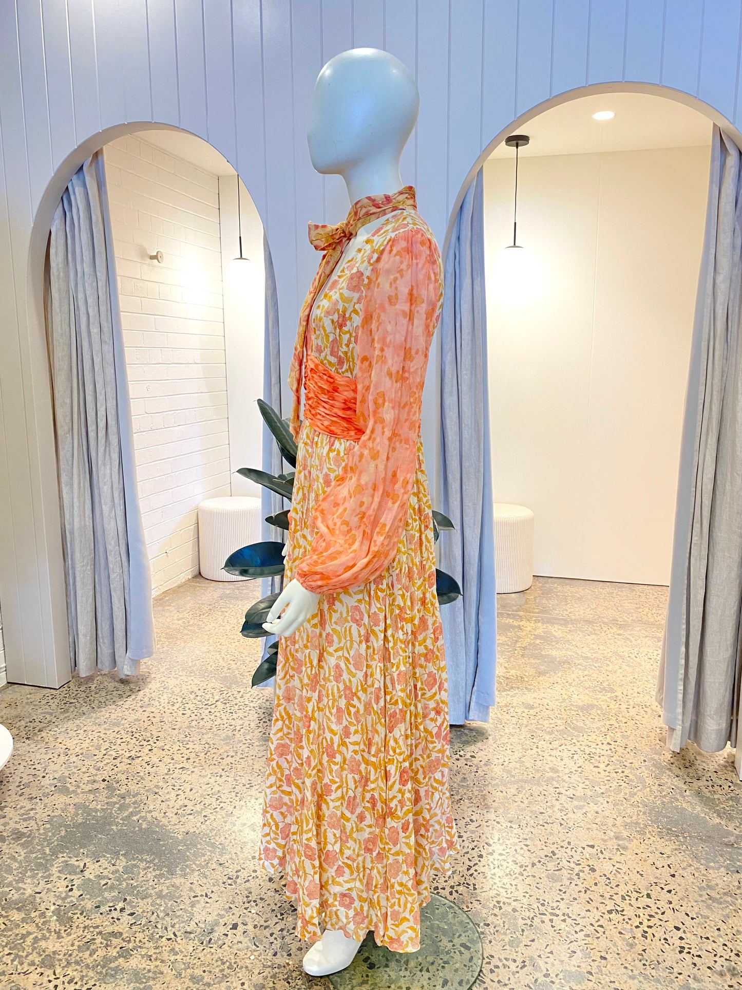 Kate Ford the Argos Neck Tie Gown - Size 2 (10)