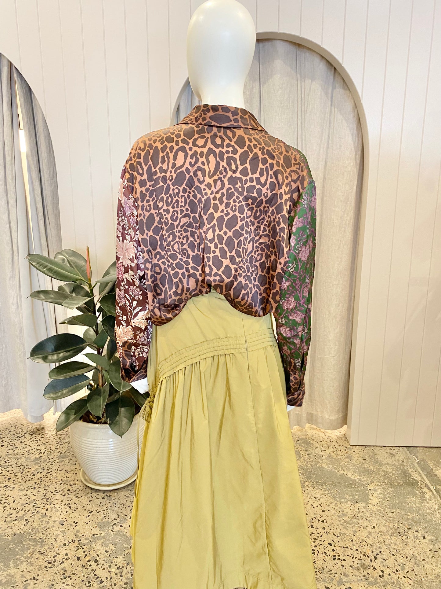 Tell Your Friends Silk Shirt - Size 12/14