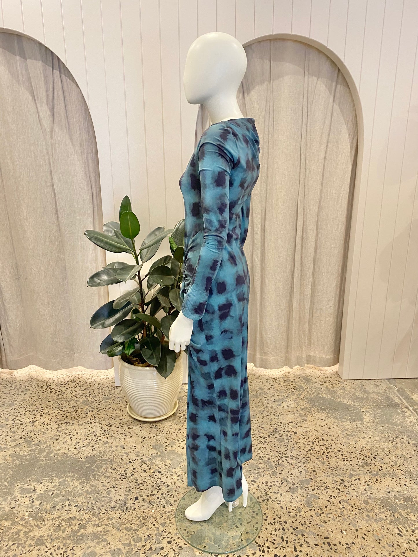 Suboo Shibori Long Sleeve Ruched Maxi Dress in Green - Size M (10/12)