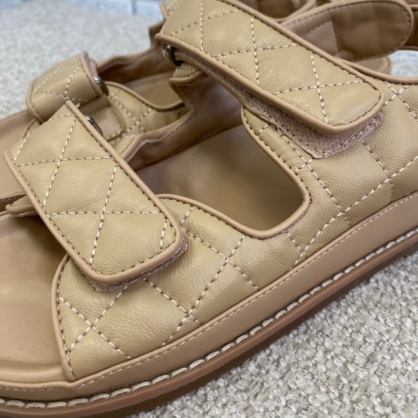 Tony Bianco Hiranni flat sandals in Honey - Size 40