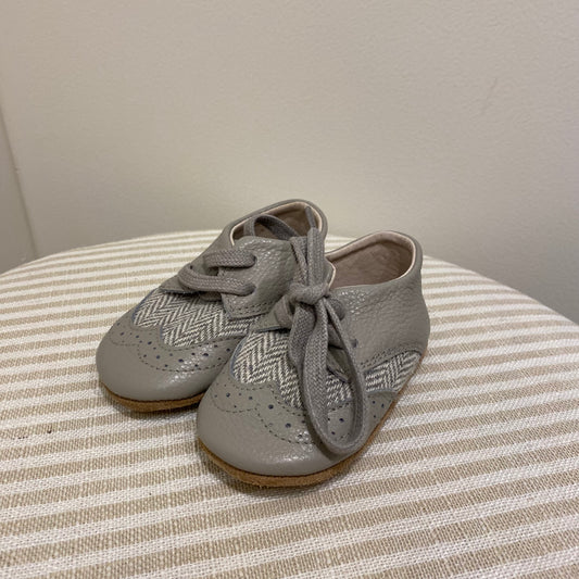 Mil & Co. Frankie Baby Shoes - Size 3 (11cm)