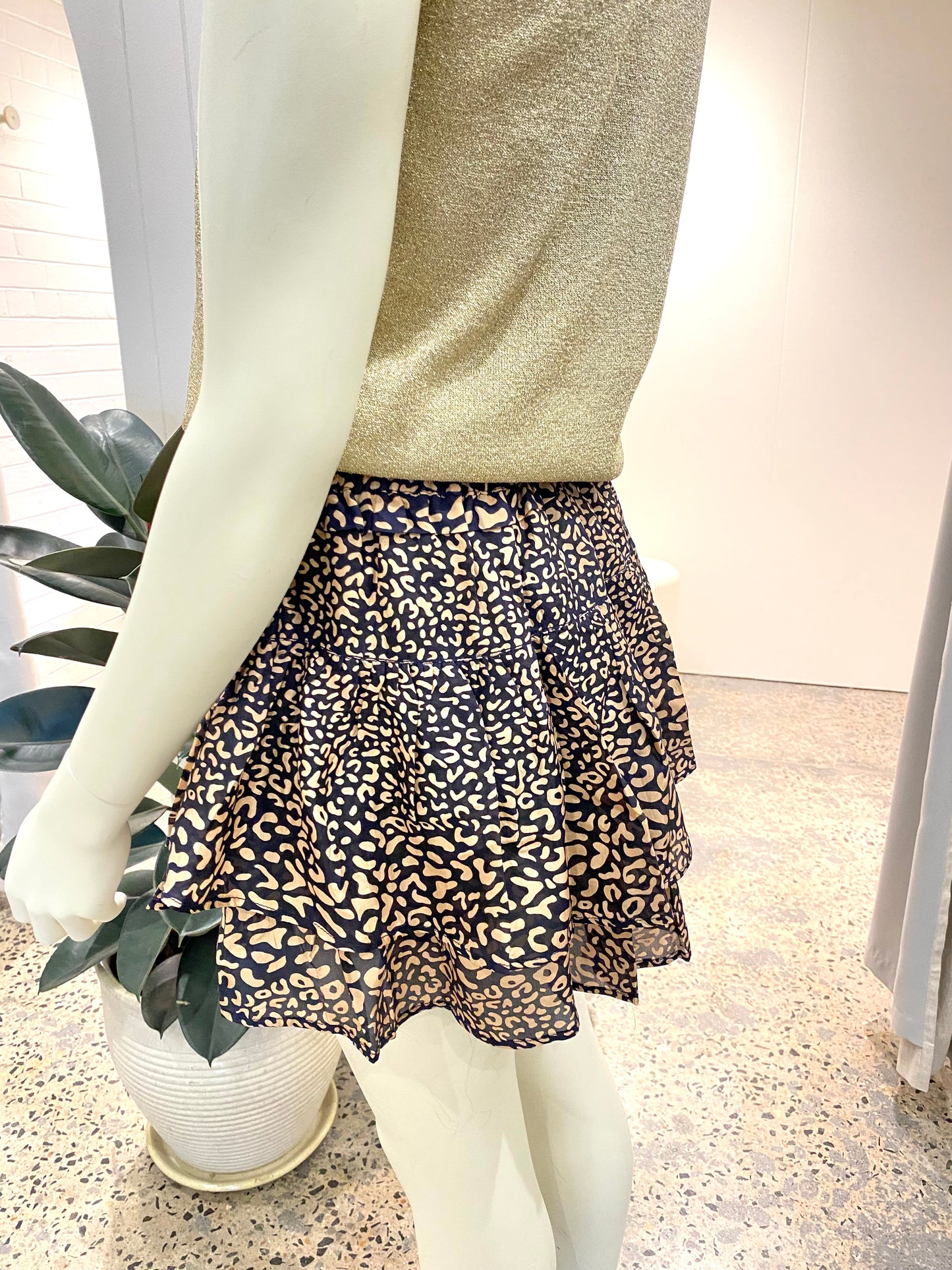 Flannel Adley Frill Shorts in Leopard - Size 3 (12)