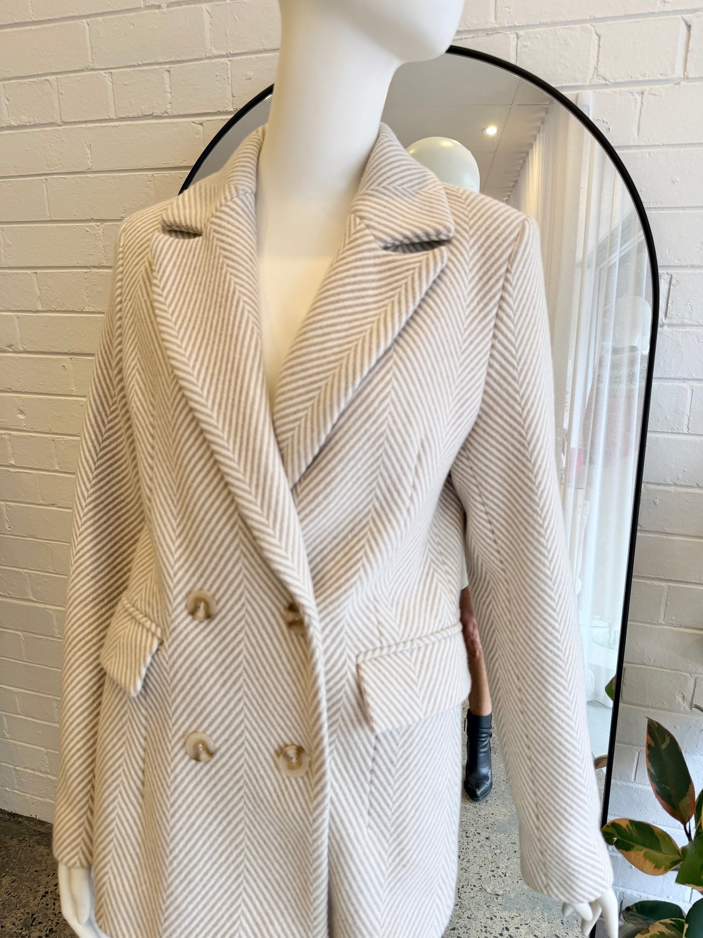 Ena Pelly Beige and White Lara Double Breasted Blazer - Size 10