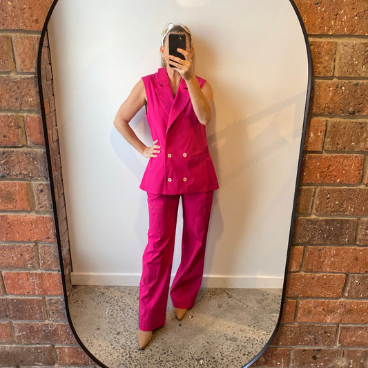 Ena Pelly Fuchsia Pant Suit - Size 8