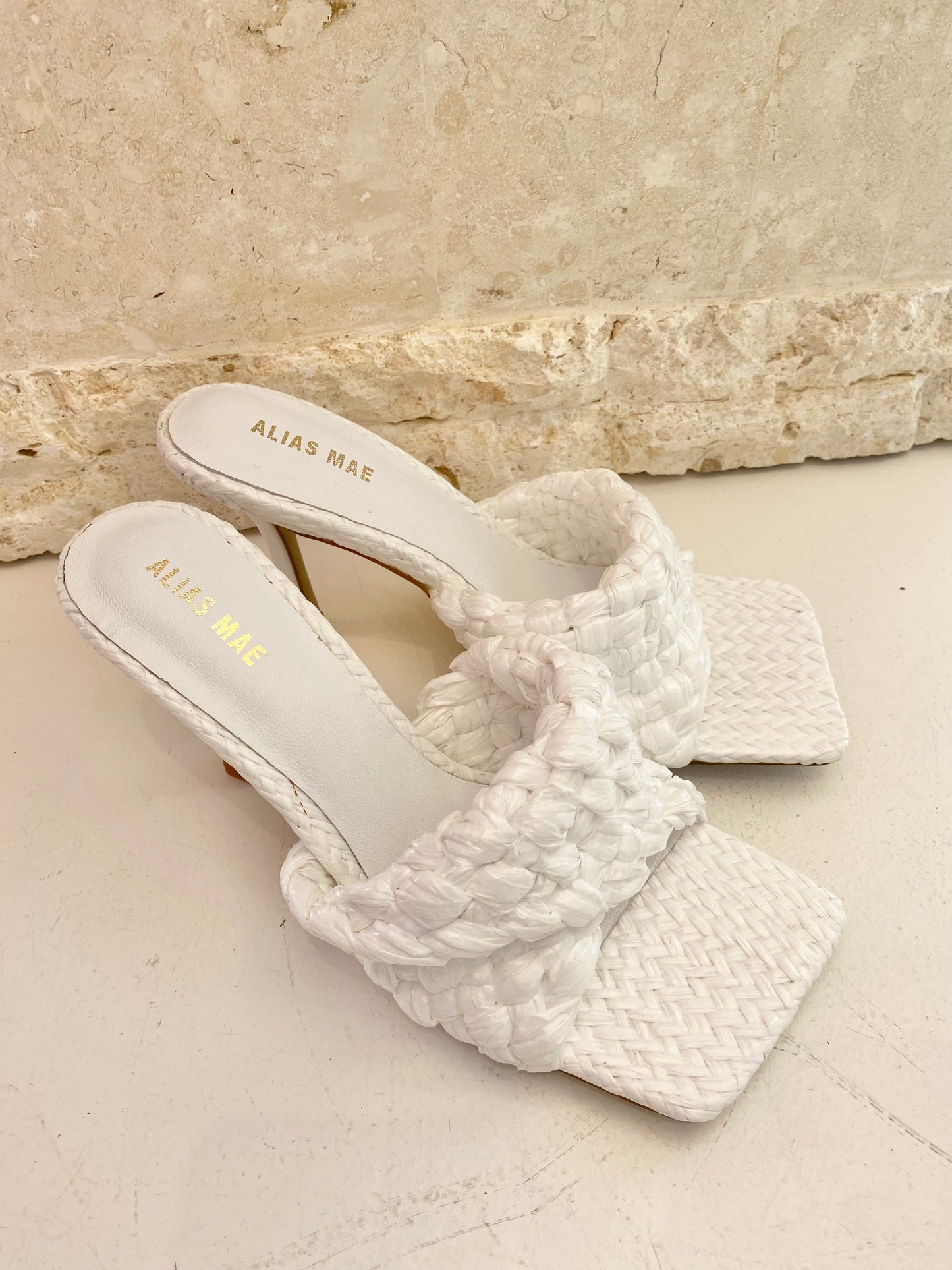 Alias Mae Woven Mules in White - Size 39
