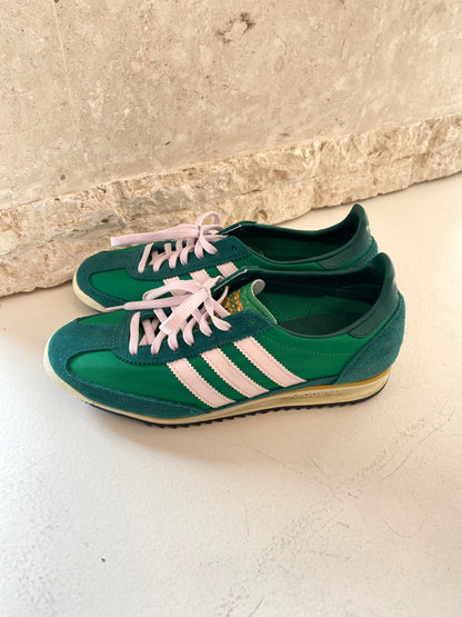 Adidas Original Court Green Sneakers - Size 6